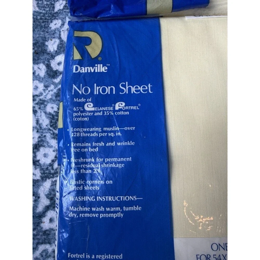 Vintage Dan River Fitted and Flat Yellow No-Iron Cotton Blend Double Sheet Set